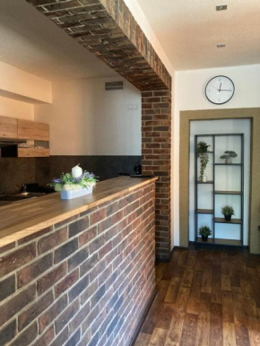 Apartman U Mostu, Herálec